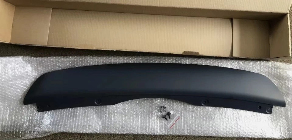 For DISCOVERY 2021 Rear Bumper Skid Plate LR142617 Tow Eye Cover